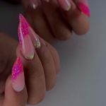 ناخنکاری مژگان اسماعیل زاده